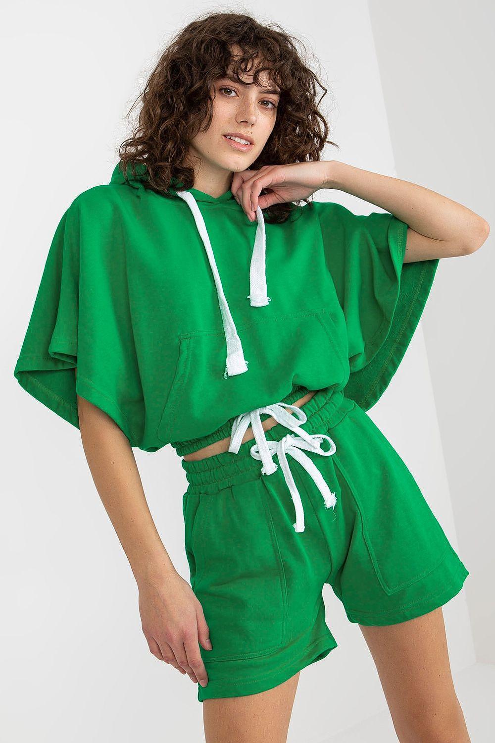 Green cotton hooded tracksuit set: short-sleeve top and drawstring shorts