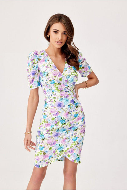 Cocktail dress with multicolor floral print, V-neck, short puff sleeves, fitted waist