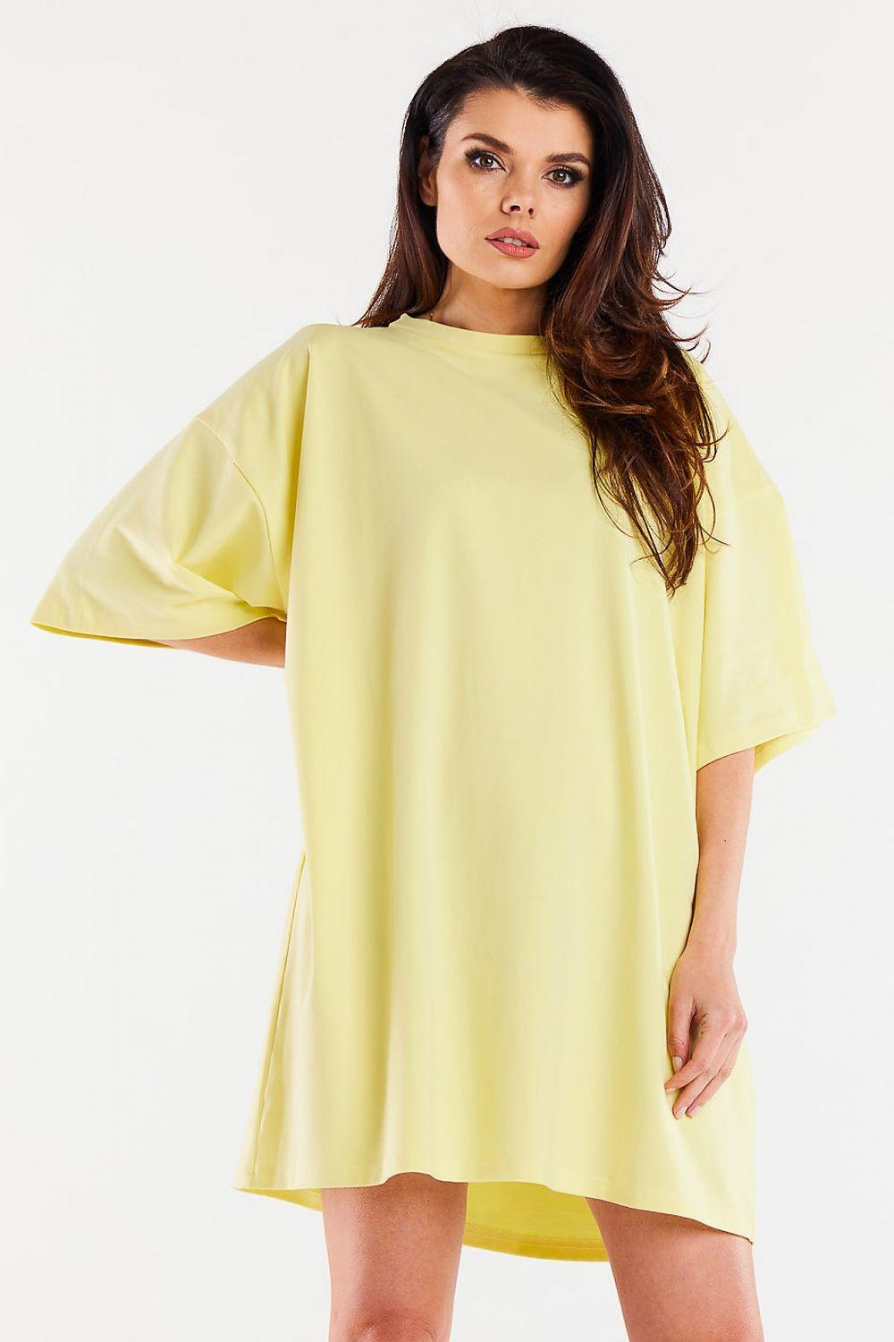 Yellow loose-fit daydress with short sleeves and round neckline, above-knee length
