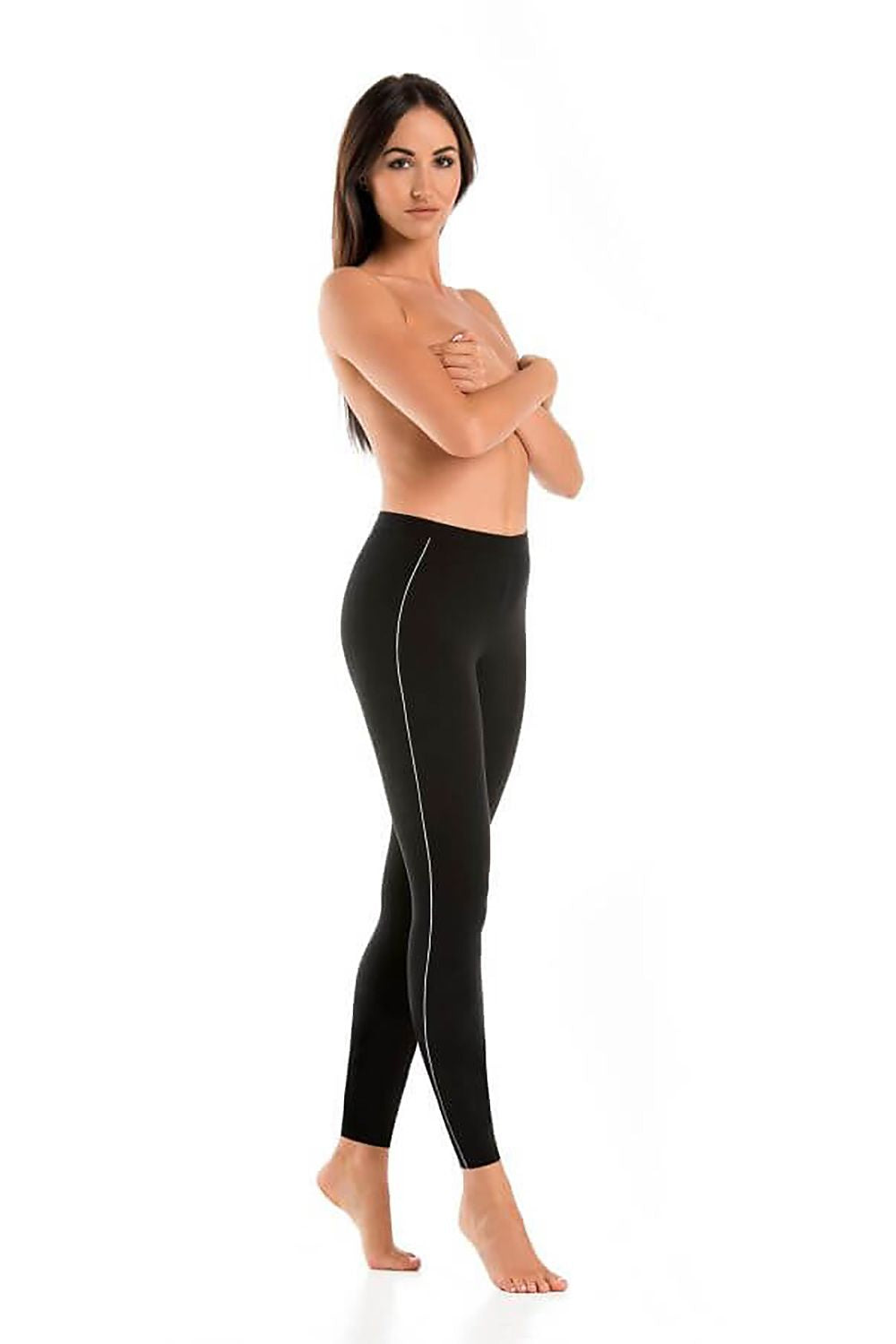 Black high-waist cotton leggings with slim vertical panels