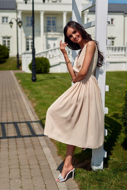 Cocktail dress, sleeveless V-neck, beige gathered waist, flowing midi skirt